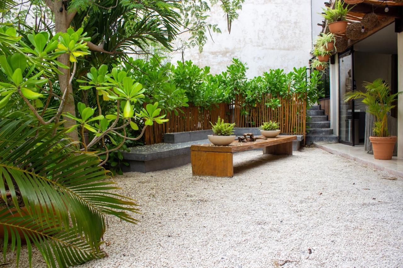 Caribbean Paradise Hotel & Spa - 5Th Avenue Playa del Carmen Exterior photo