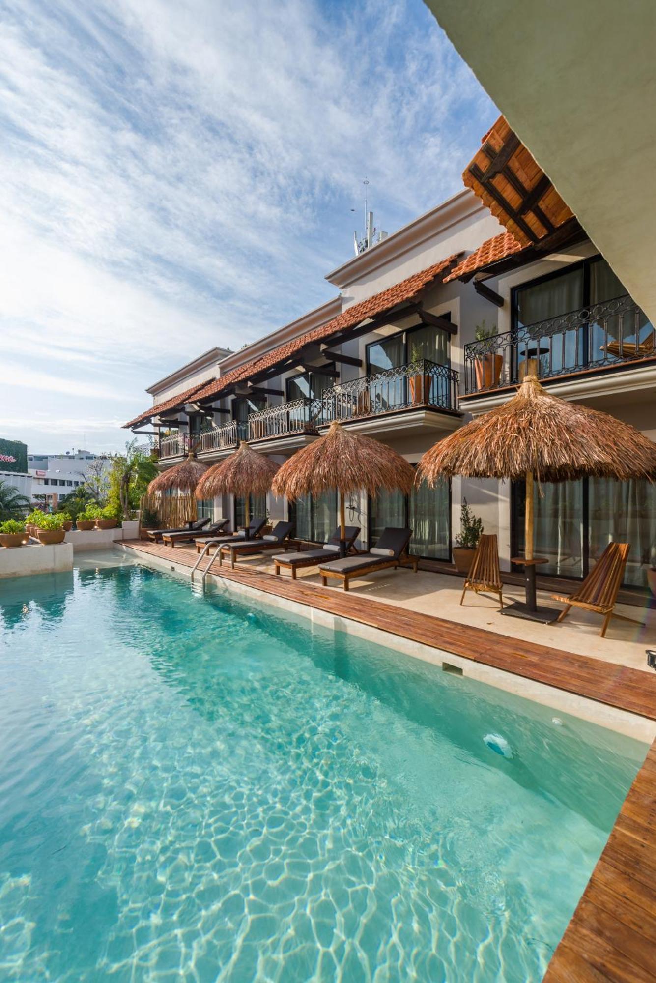 Caribbean Paradise Hotel & Spa - 5Th Avenue Playa del Carmen Exterior photo