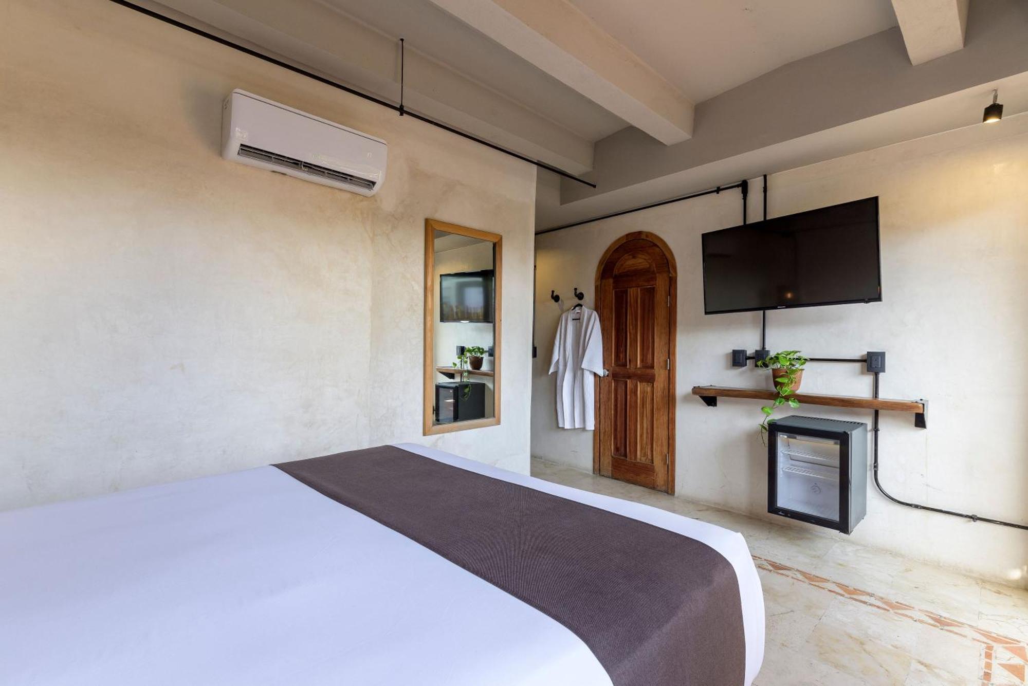 Caribbean Paradise Hotel & Spa - 5Th Avenue Playa del Carmen Exterior photo