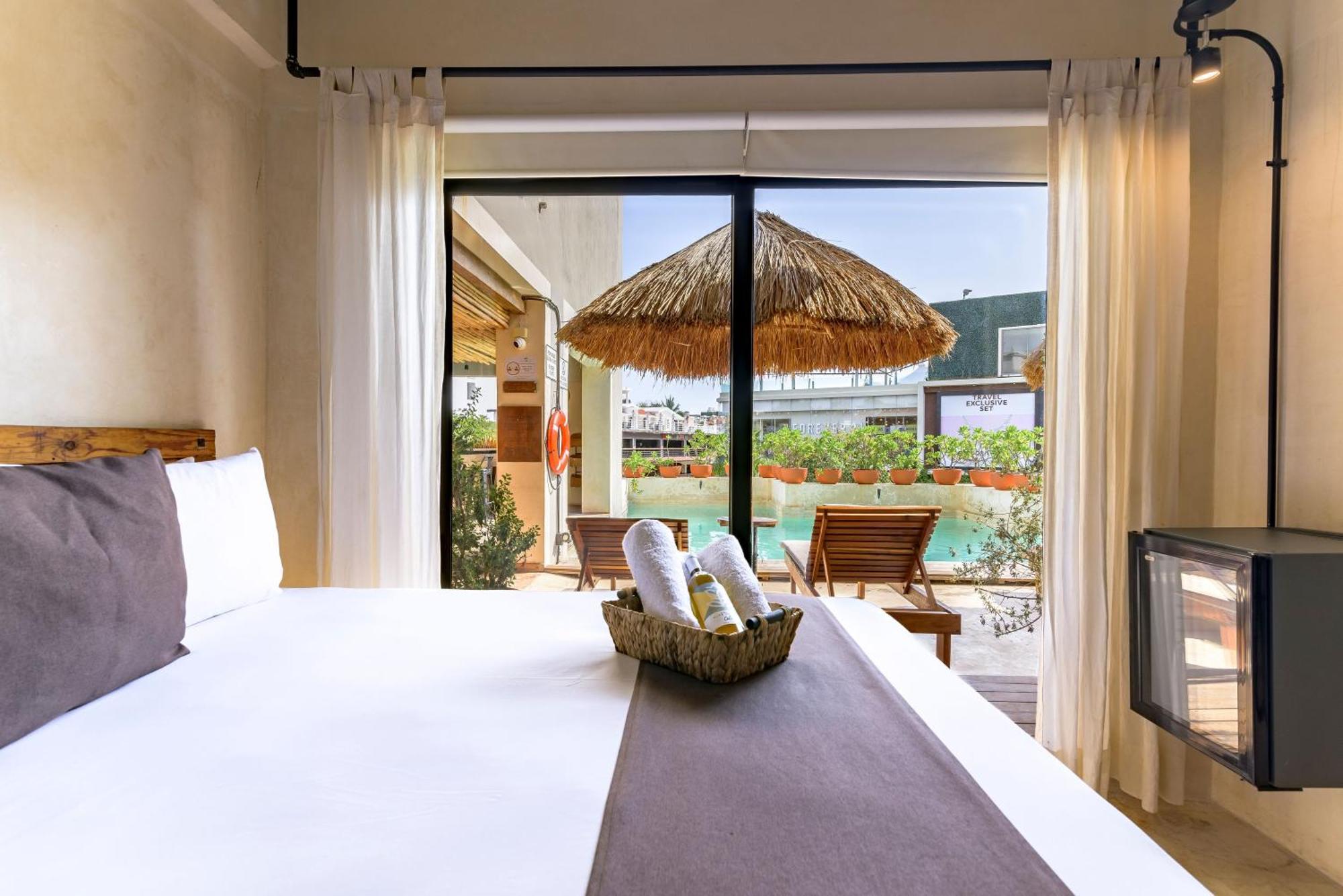 Caribbean Paradise Hotel & Spa - 5Th Avenue Playa del Carmen Exterior photo