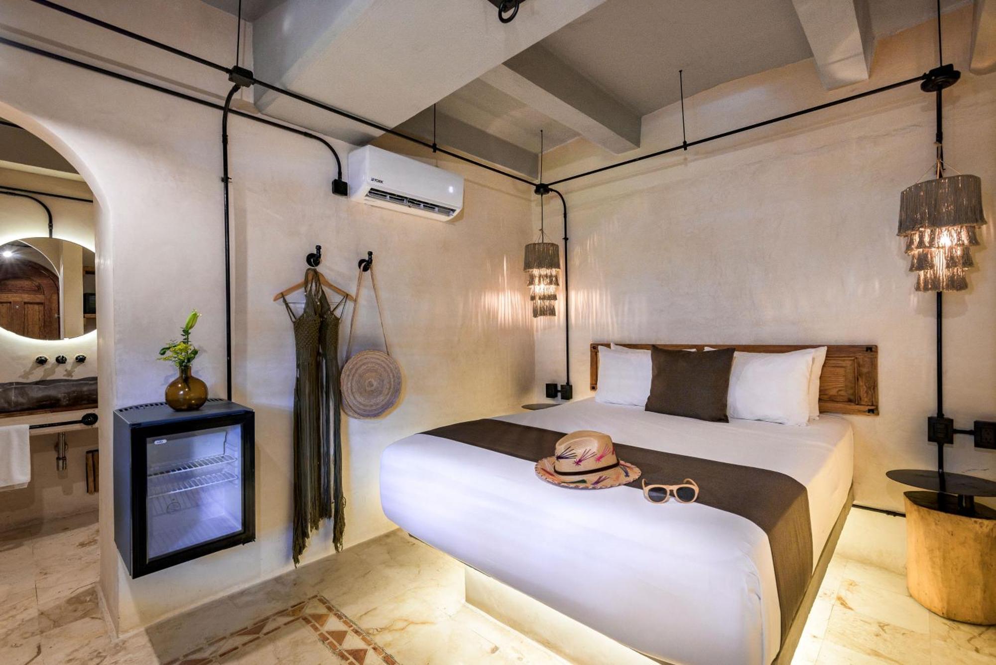 Caribbean Paradise Hotel & Spa - 5Th Avenue Playa del Carmen Exterior photo